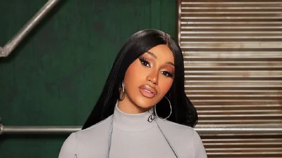 Виявляється, в Cardi B є вуса - вона сама засвітила їх в Instagram