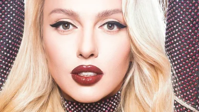 Оля Полякова порадувала фанів документалкою про "Королеву Ночі"