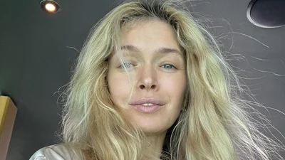 Віра Брежнєва влаштувала гарячий фотосет у стилі Playboy