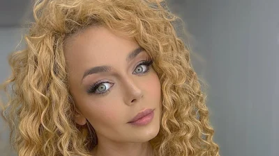 Аліна Гросу попрощалася з кучерями, які носила з літа, і її не впізнати