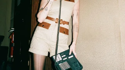 Майлі Сайрус оголила груди