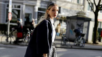 Самые роскошные уличные образы на Неделе высокой моды в Париже