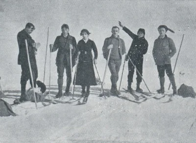 Опубликовали увлекательные архивные фотографии лыжников в Карпатах в начале XX века - фото 537515