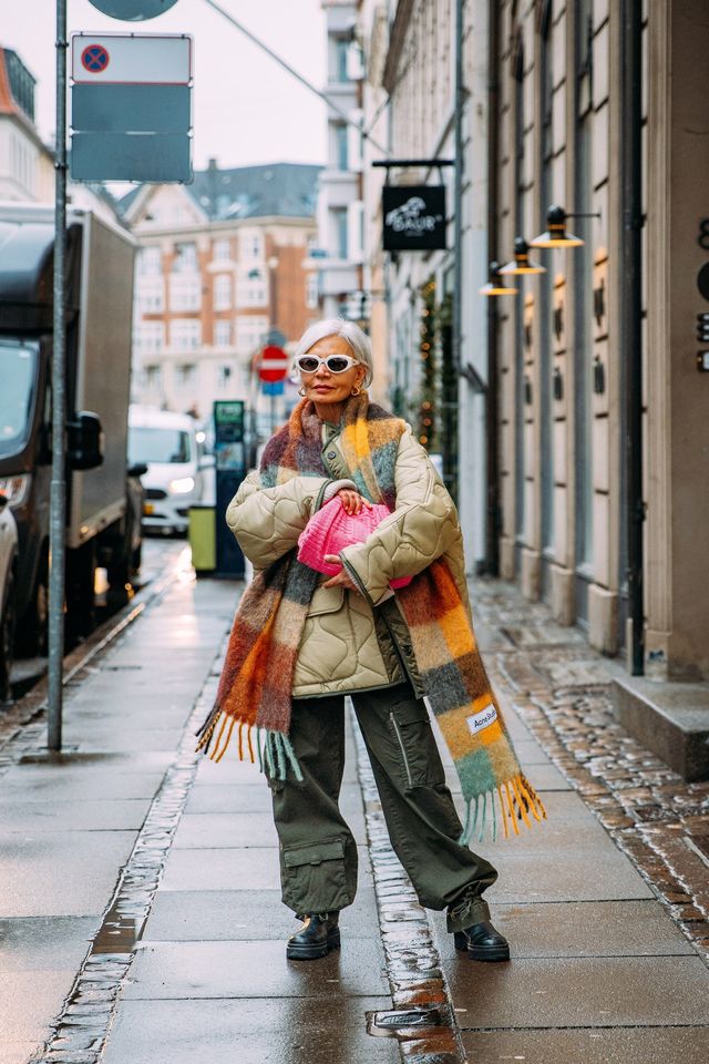 Ярко, смело, стильно: уличный стиль на Неделе моды в Копенгагене - фото 537944