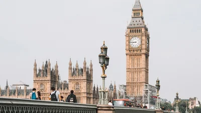 У Лондоні продають повноцінну, але дуже крихітну квартиру розміром з ванну