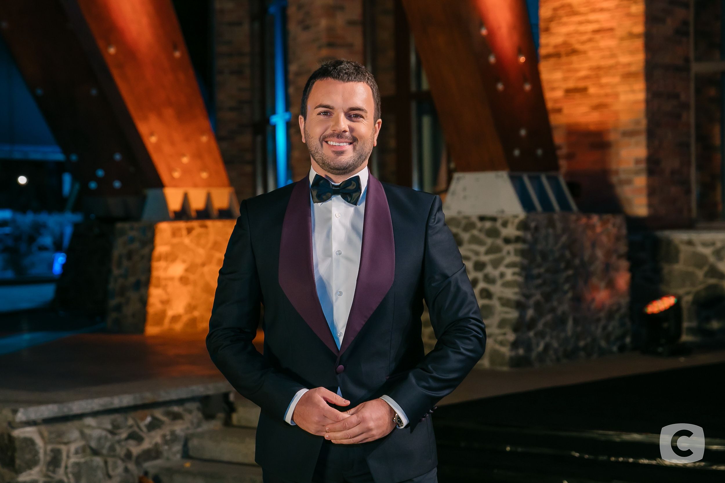 Кухар, Огнєвіч, Andrádе, Фешак, Козловський, MamaRika, Решетнік та інші зірки про кохання - 538974 Кухар, Огнєвіч, Andrádе, Фешак, Козловський, MamaRika, Решетнік та інші зірки про кохання - фото 538974