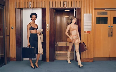 В новом фотосете Agent Provocateur эротическое белье носят женщины-боссы - фото 539365