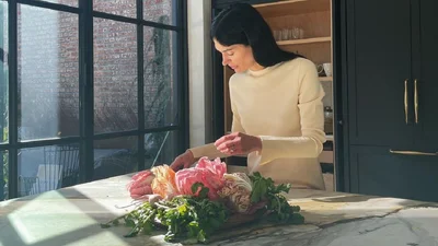 Як просто зробити букет із гілок, аби прикрасити дім до весни