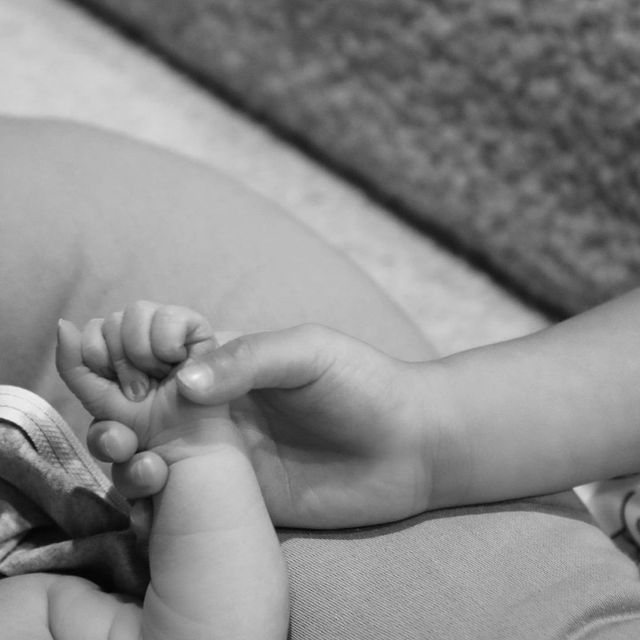 Кайли Дженнер и Трэвис Скотт сменили имя новорожденного сына - фото 539983
