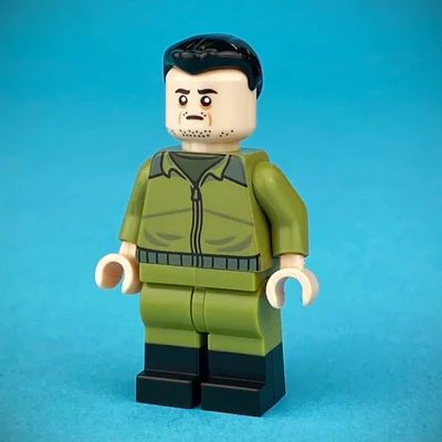 Lego продала фігурки Зеленського та бандерасмузі для потреб України - фото 541008