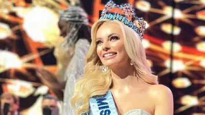 Обережно, гаряче: спокусливі фото переможниці "Міс світу-2021", яка підтримує Україну