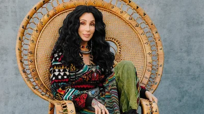 Певица Шер приглашает украинцев пожить в ее доме