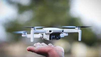 6-річний хлопчик віддав подарований квадрокоптер ЗСУ, і це розчулює до сліз