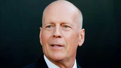 Брюс Вілліс неочікувано для всіх оголосив про завершення кар'єри