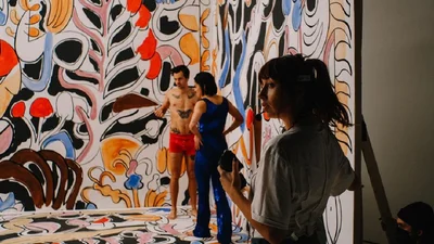 Гордимся: украинка Таня Муиньо сняла клип для Гарри Стайлза