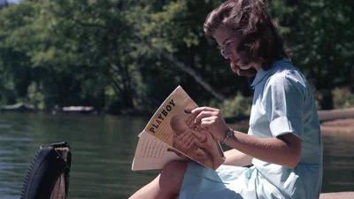 Свежая обложка украинского Playboy о войне, разрушающая все стандарты