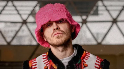 Kalush на свята показав своїх тата, маму і кохану