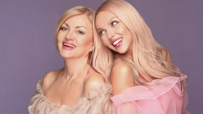 Оля Полякова зізналася, чи виїхала її мама з росії