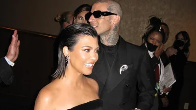 Кортні Кардашьян вийшла заміж за Тревіса Баркера