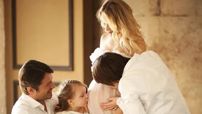 Жінка Сергія Притули вперше показала їх молодшу донечку Стефанію