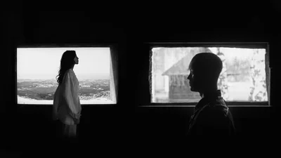 Надя Дорофєєва та Артем Пивоваров випустили україномовний трек "Думи"