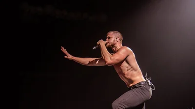 Солист Imagine Dragons выступил с флагом Украины в руках