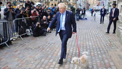 Прем’єр-міністр Великої Британії став українським козаком - Борисом Чуприною