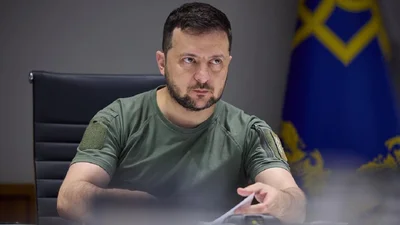 Портрет Зеленського, створений з фото зруйнованих будинків, не залишить байдужим нікого