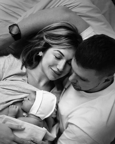 Блогерша Таня Пренткович во второй раз стала мамой и показала первое фото малыша - фото 546336