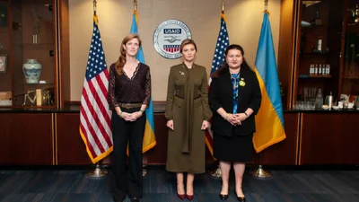 Олена Зеленська поїхала до США на запрошення Джилл Байден, і ось які образи обрала