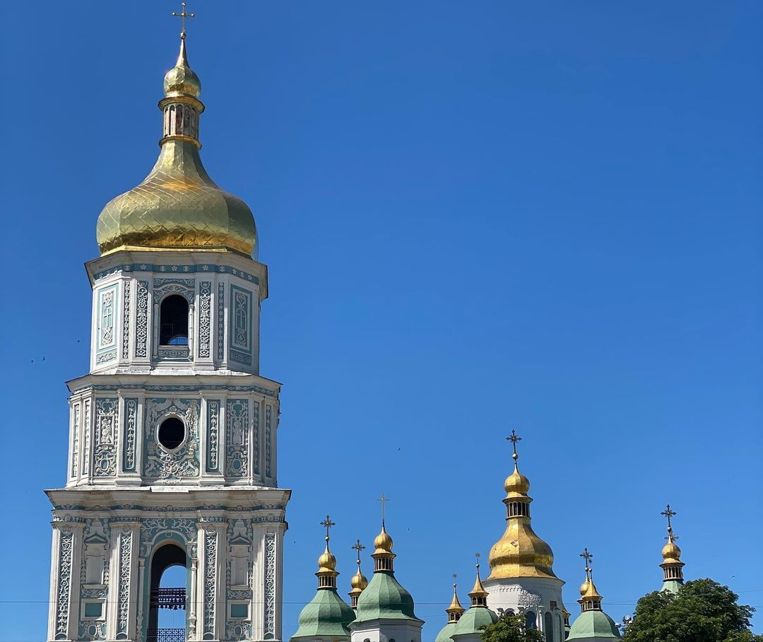 Элли Голдинг на украинском спела 'Ой, у лузі червона калина' - 546773 Элли Голдинг на украинском спела 'Ой, у лузі червона калина' - фото 546773