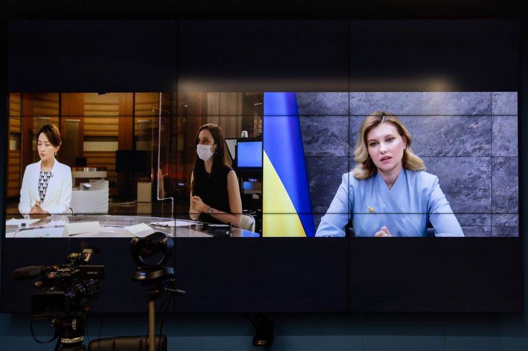 Елена Зеленская поразила образом для интервью журналистам Японии - 547301 Елена Зеленская поразила образом для интервью журналистам Японии - фото 547301