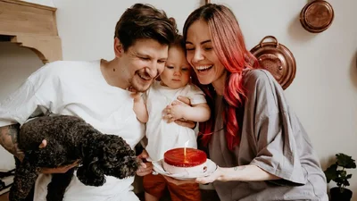 Головоломка: MamaRika попросила визначити, на кого схожий її син, і ви точно розгубитесь