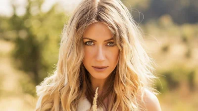 Леся Нікітюк засвітила точену фігурку в спідньому