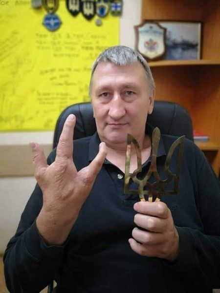 Мемы о Тризубе Независимости, которые невозможно пропустить - фото 547849
