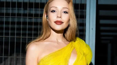 Тина Кароль поразила исполнением Гимна Украины в виде цифровой голограммы