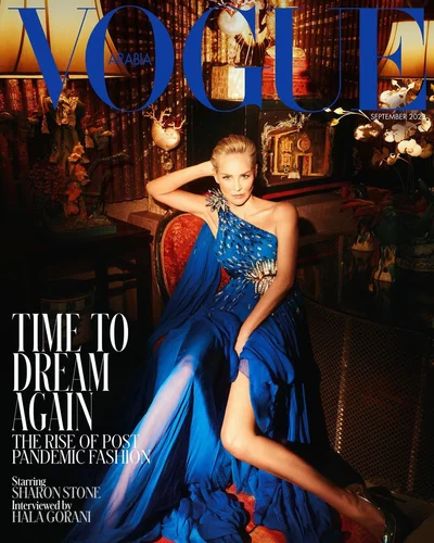 Шерон Стоун прикрасила обкладинку Vogue в жовто-блакитних кольорах - фото 548148