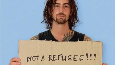 "Not A Refugee" – новый позитивный трек от Владимира Дантеса