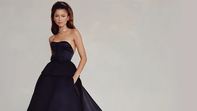 Найкращі образи зірок на червоній доріжці "Еммі-2022"