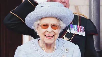 В королівському Instagram опублікували невідомі раніше фото Єлизавети ІІ