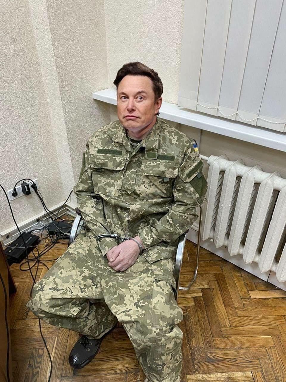 Меми з Ілоном Маском, який прогулював уроки історії - 549394 Меми з Ілоном Маском, який прогулював уроки історії - фото 549394