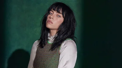 Билли Айлиш подловили со значительно старшим бойфрендом