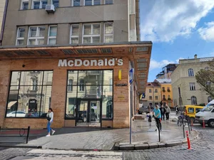 McDonald's відкрився в ще одному місті України