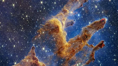 Джеймс Вэбб поделился новыми фото – причудливыми снимками Столпов творения во Вселенной