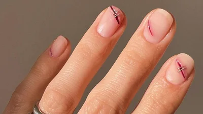 Крутий манікюр на Геловін 2022 своїми руками