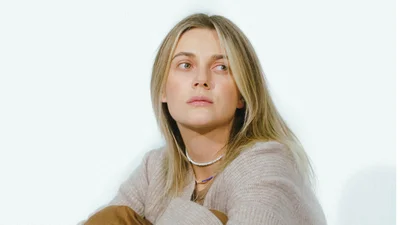 KOLA презентовала романтический трек "Тебе-собі"