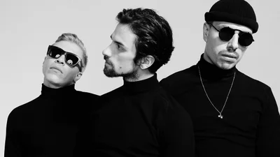 После неожиданного воссоединения Quest Pistols выпустили клип на песню "Ти неймовірна"