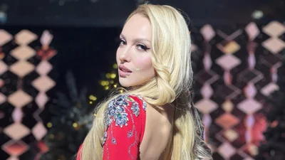 Оля Полякова з дітьми заколядувала у Юрія Ткача, Володимира Дантеса та Даші Астаф’євої