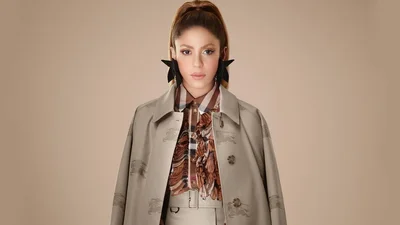 Шакіра встановила ляльку відьми на балконі, щоб затролити колишню свекруху