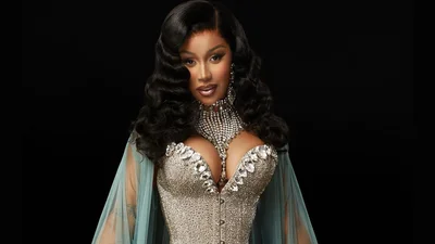 Реперка Карді Бі пояснила, чому передумала розлучатися з Offset